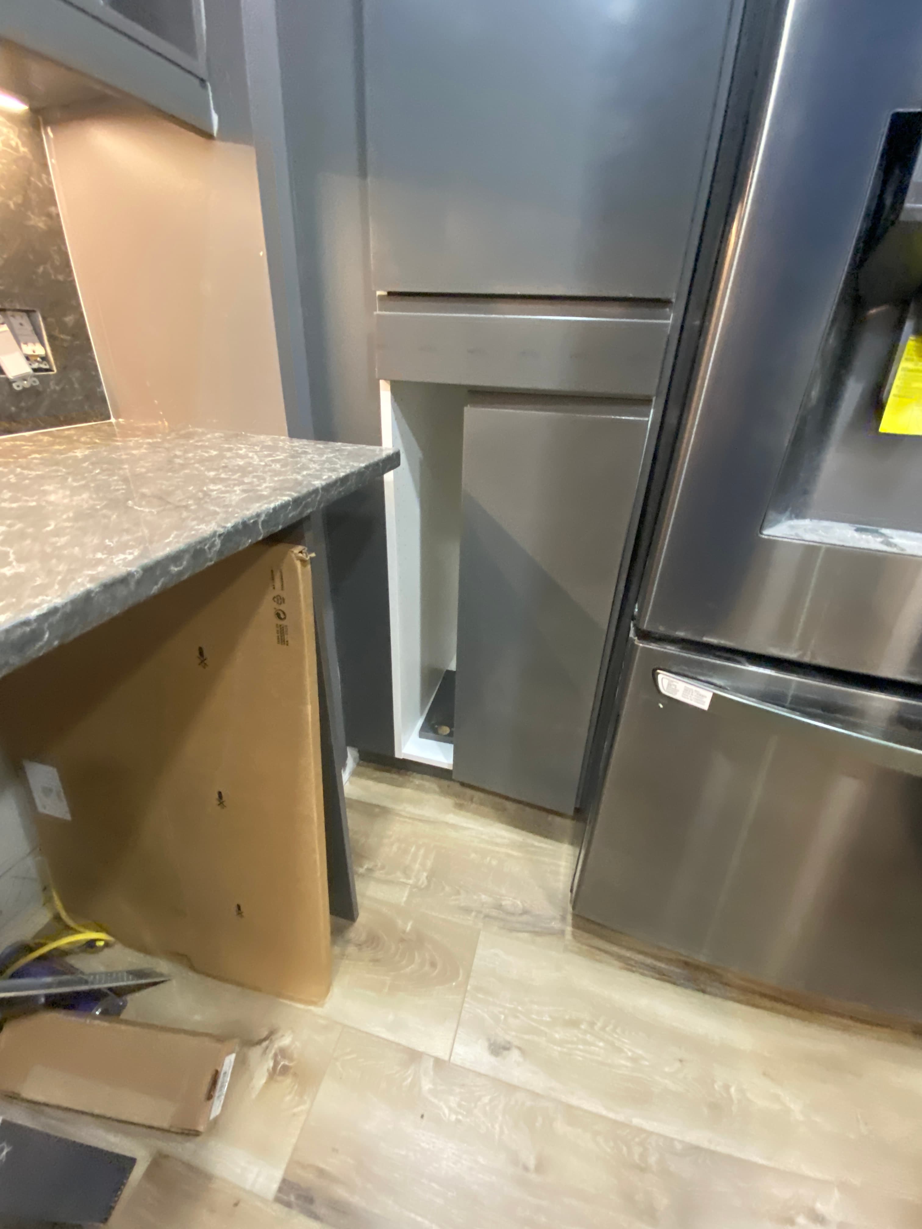 kitchen installation in progress, view 10